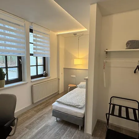 Landgasthof & Waldeck * Treuen