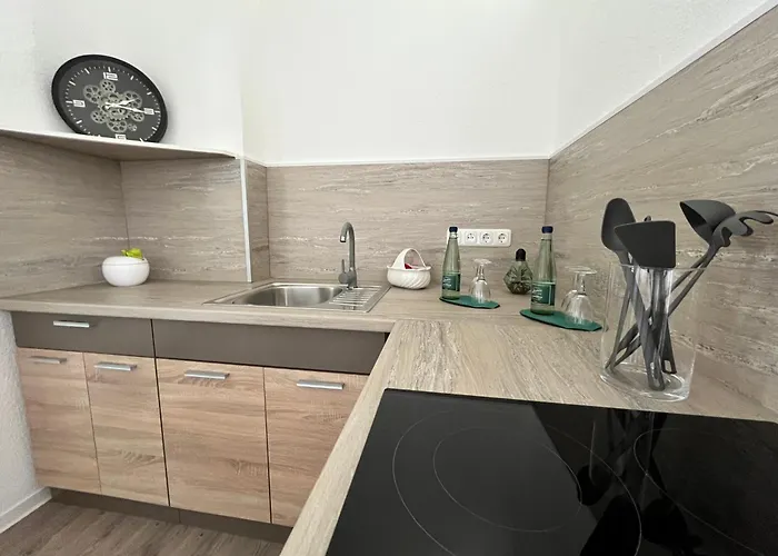 Landgasthof & Waldeck * Treuen